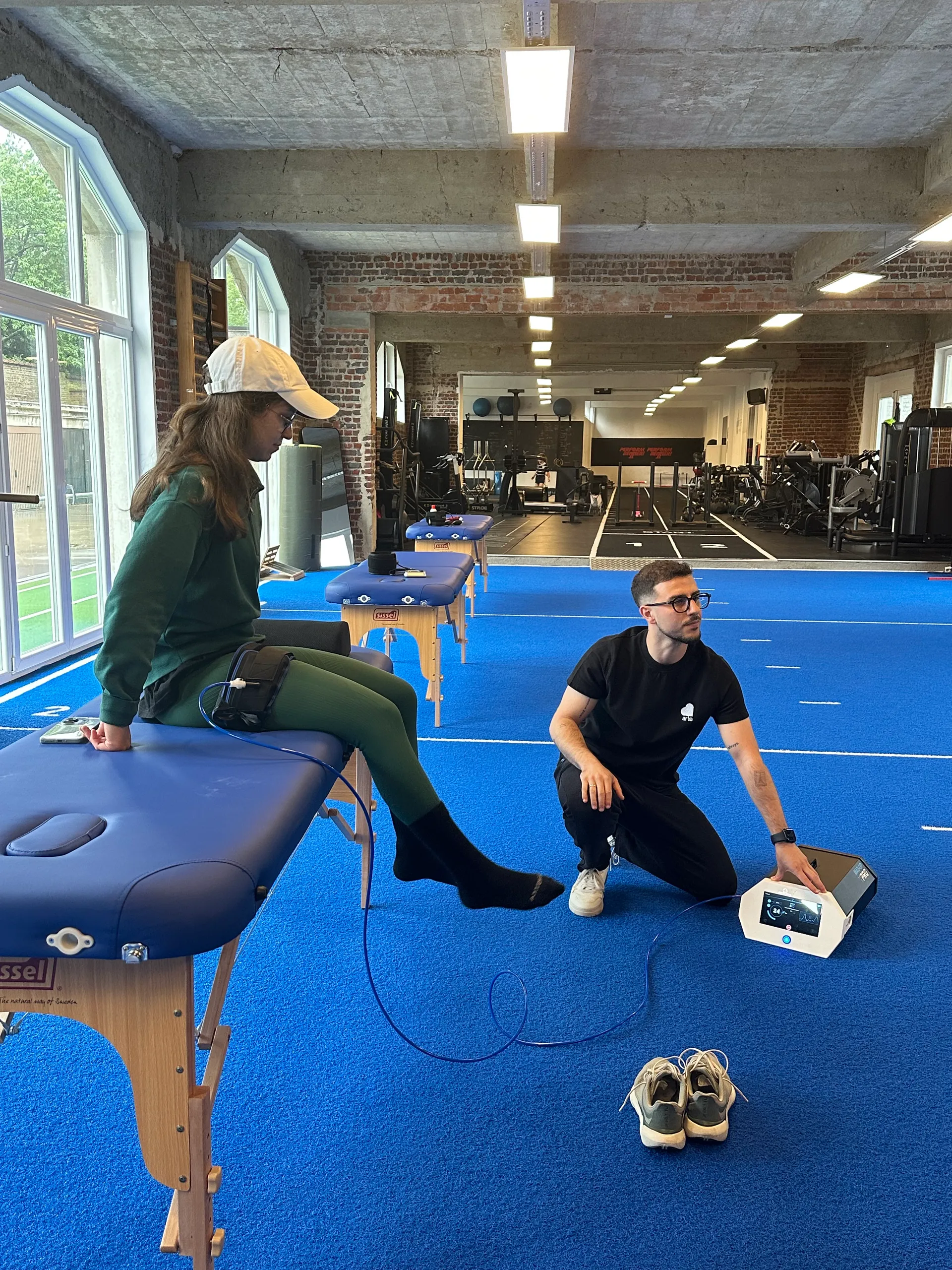 Séance d'exercices guidée en salle